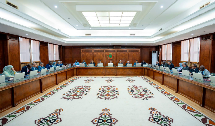 مجلس الوزراء يعتمد حزمة مشاريع تنموية ويقر تمويلات جديدة (البيان)